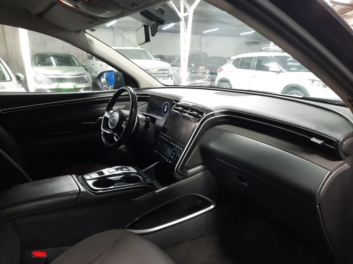 Hyundai Tucson 1.6 Nx4 Plus 4x2 At 5p año 2022