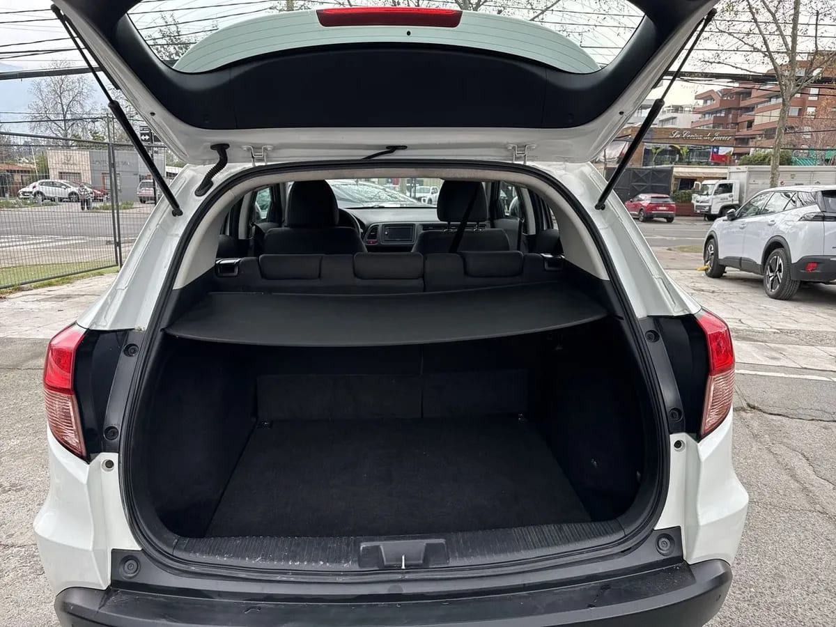 Honda Hr-V 1.8 Ex Cvt 4x2 At 5p año 2018