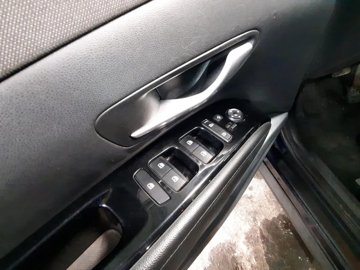 Hyundai Tucson 1.6 Nx4 Plus 4x2 At 5p año 2022