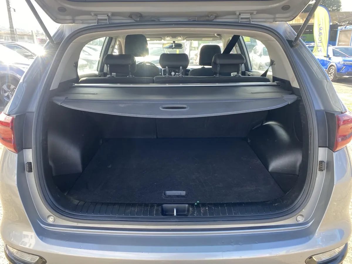 Kia Sportage 2.0 Lx 2wd 6ab Mt 5p año 2019