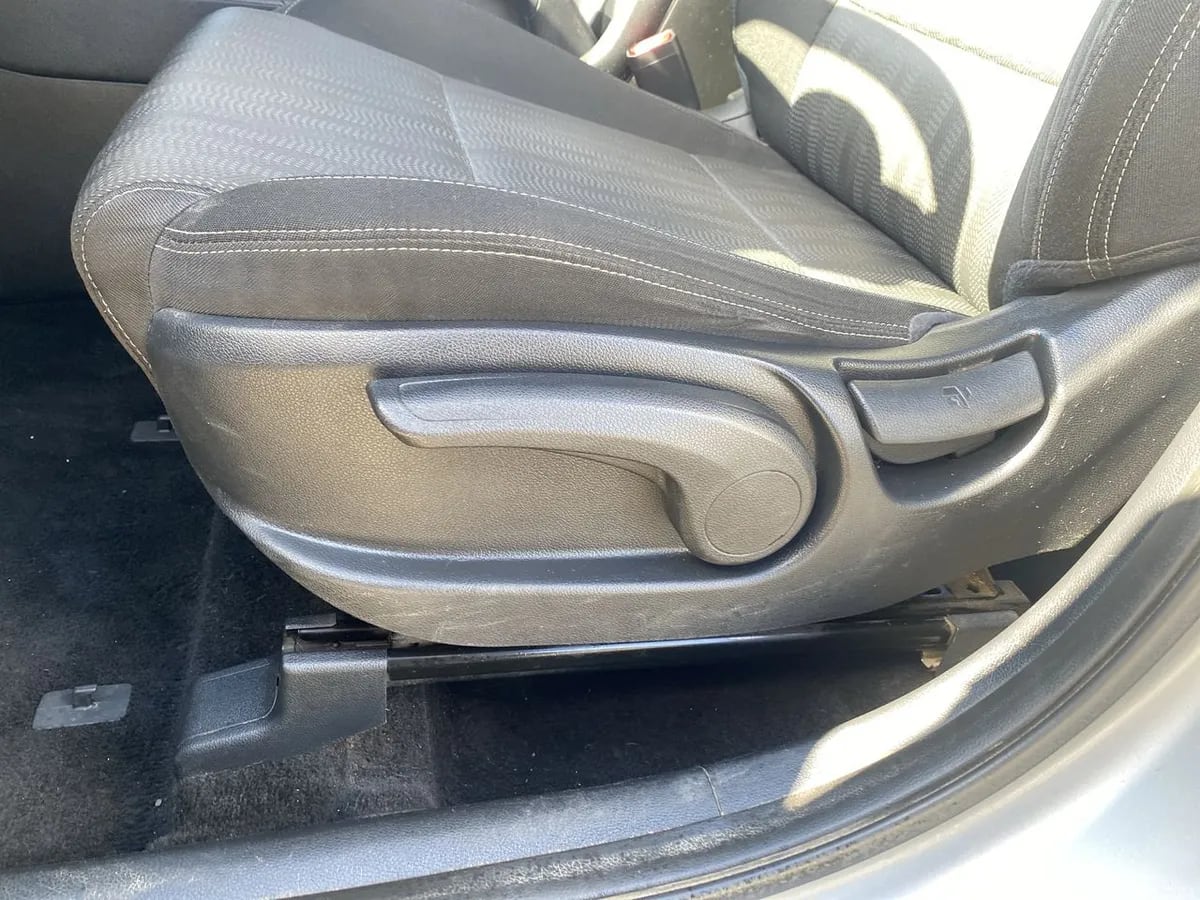 Kia Sportage 2.0 Lx 2wd 6ab Mt 5p año 2019