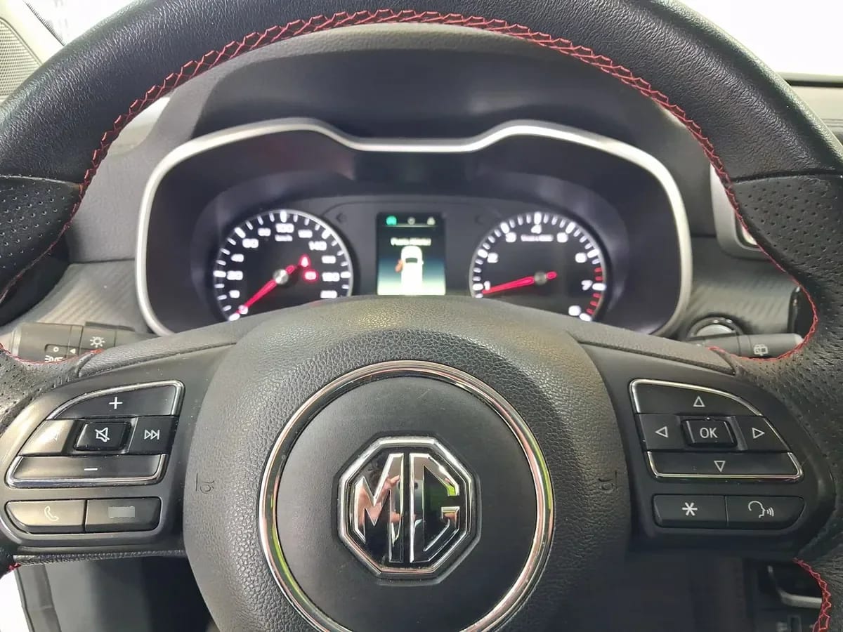 MG Mg Zx 1.5 Dlx 4x2 Cvt At 5p año 2023