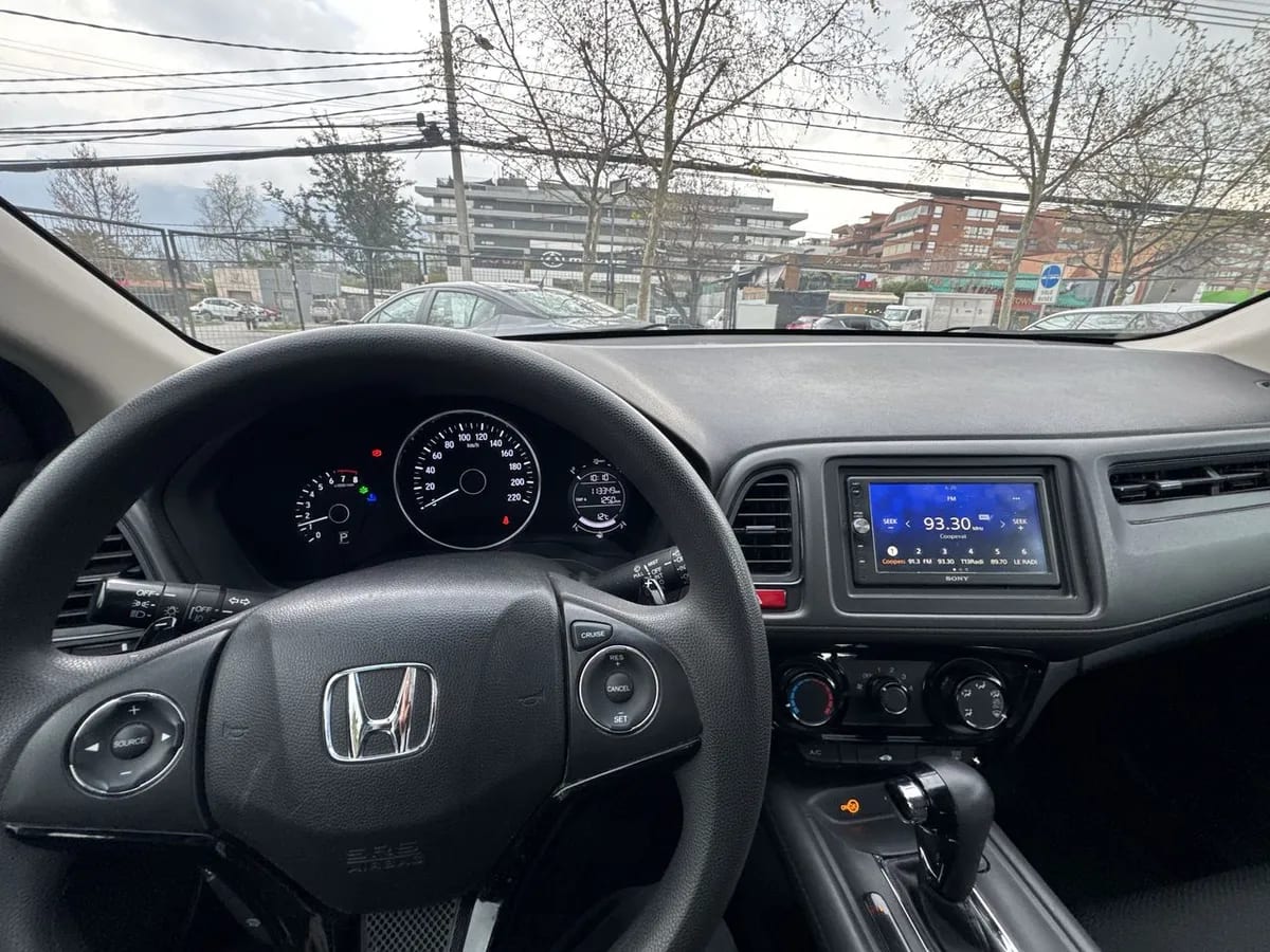 Honda Hr-V 1.8 Ex Cvt 4x2 At 5p año 2018