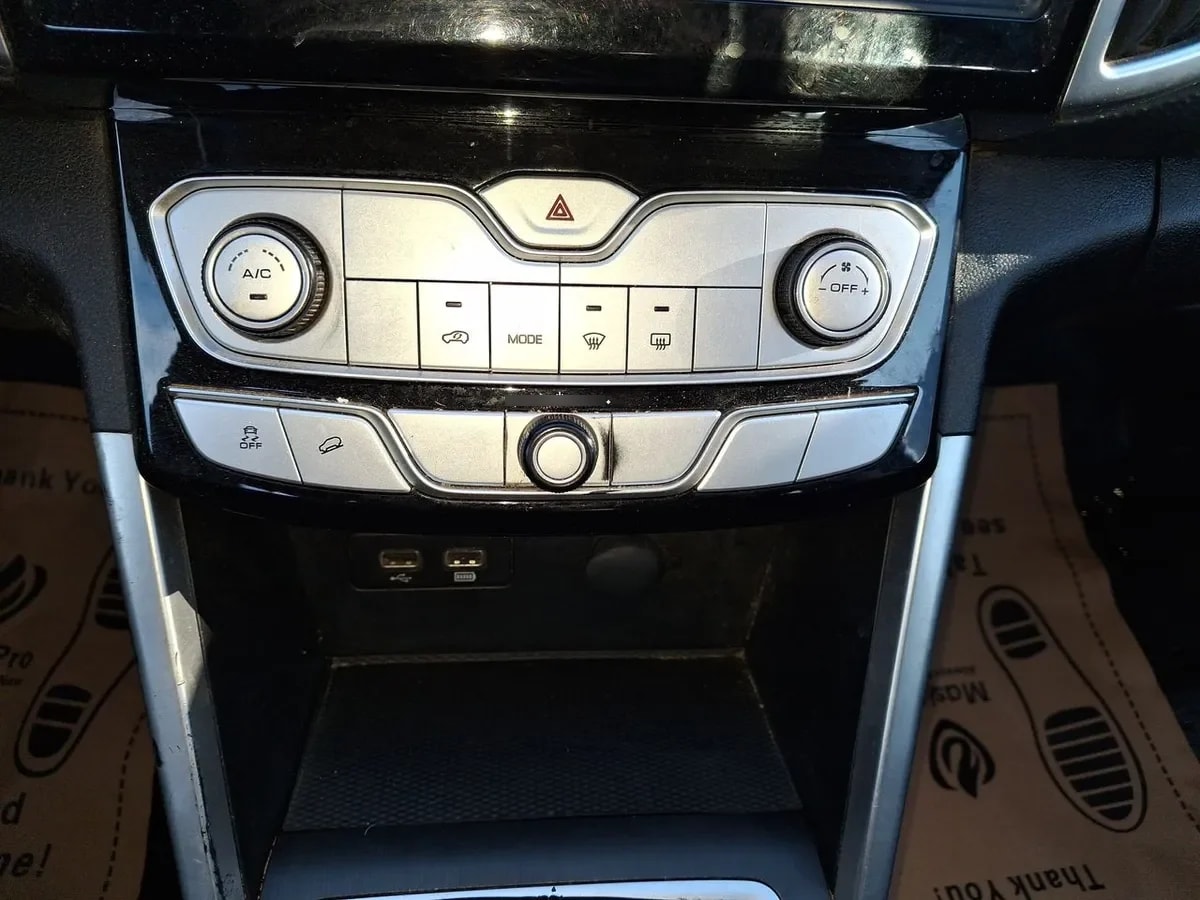 Great Wall Poer 2.0t Elite Diesel Dob. Cab. 4x2 Mt 4p año 2022