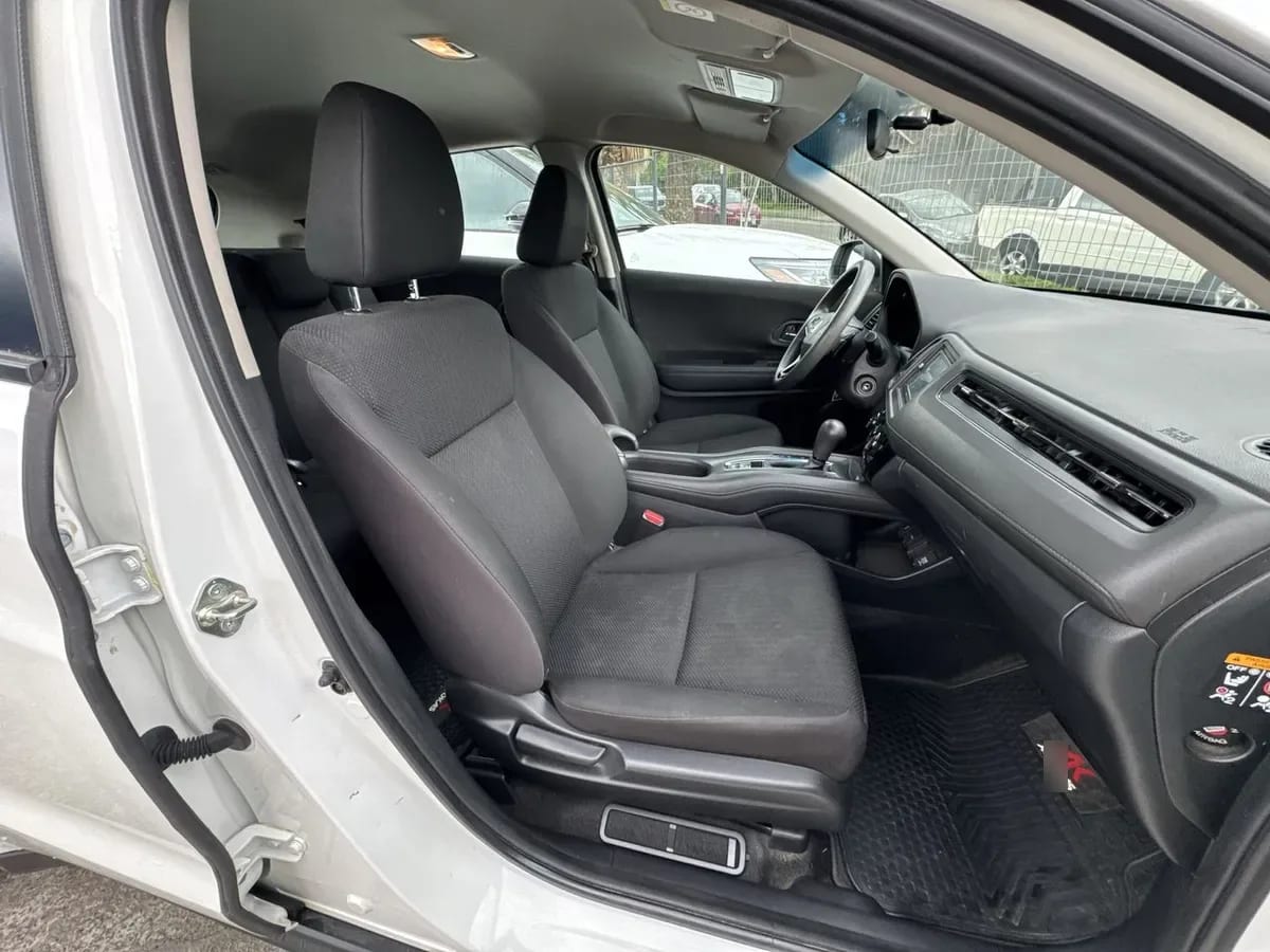 Honda Hr-V 1.8 Ex Cvt 4x2 At 5p año 2018