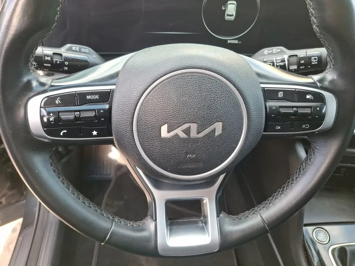 Kia Sportage 2.0 Ex Benc 2wd 6mt 5p año 2024