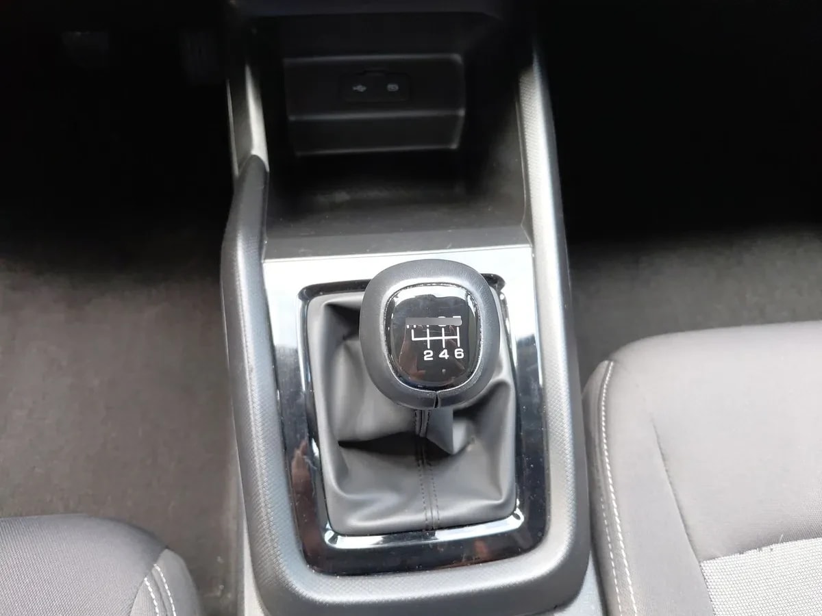 Chevrolet Sail 1.5 Nb Ltz R 4x2 Sdn Mt 4p año 2024
