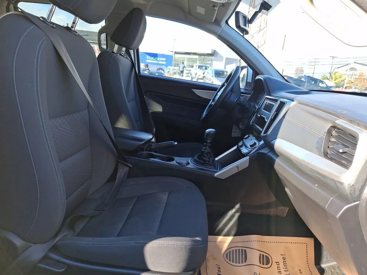 Great Wall Poer 2.0t Elite Diesel Dob. Cab. 4x2 Mt 4p año 2022
