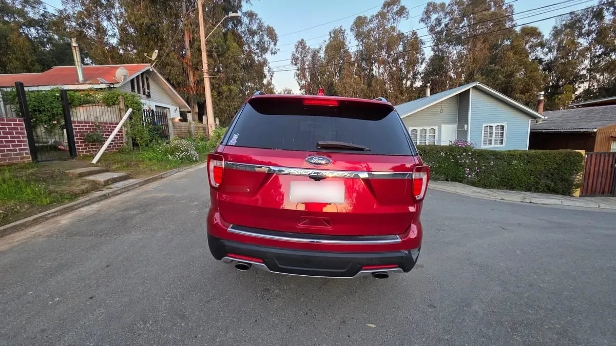 FORD EXPLORER 2.3 Xlt At 4x4 año 2020