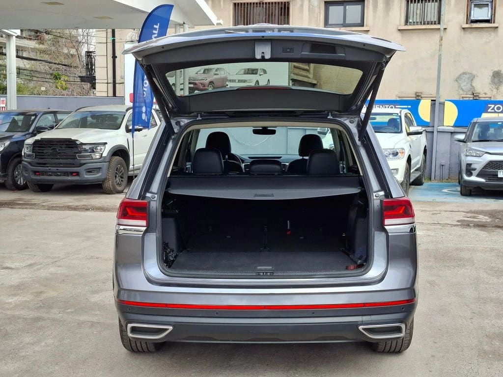 Volkswagen Atlas 3.6 Fsi Comfortline 4motion At año 2022