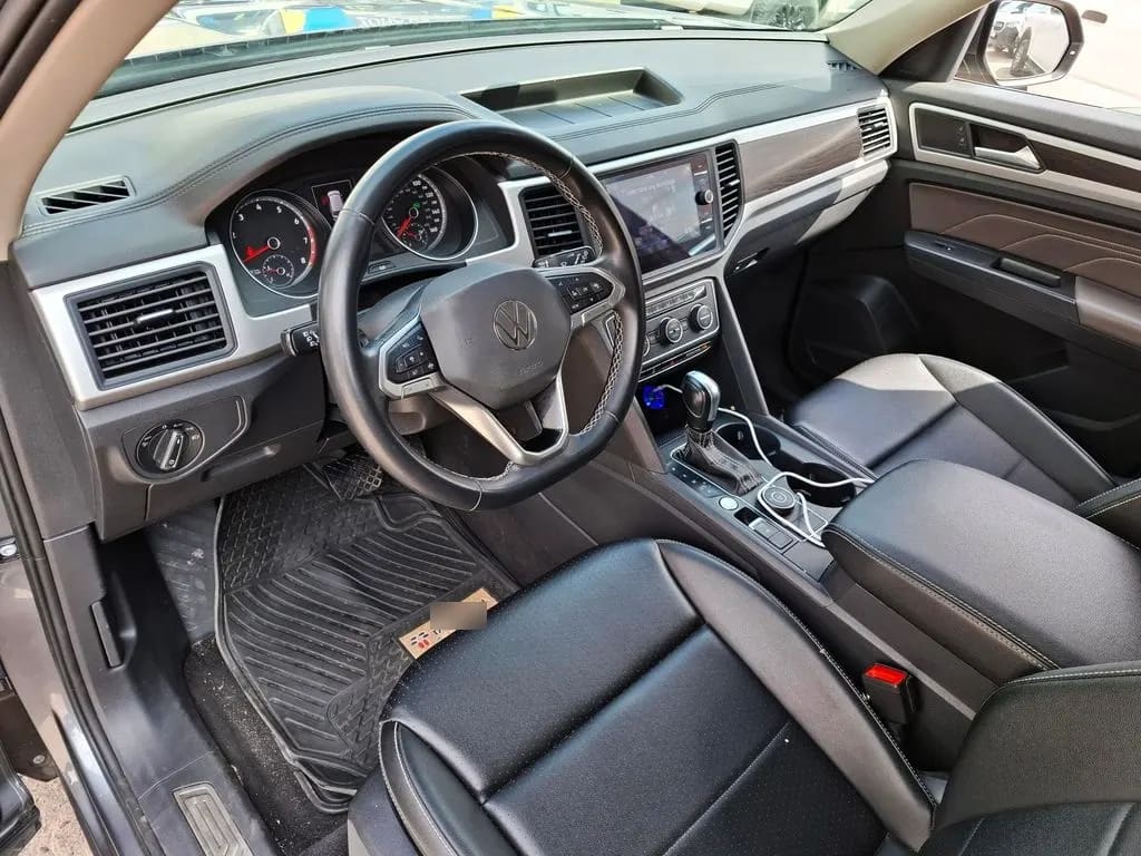 Volkswagen Atlas 3.6 Fsi Comfortline 4motion At año 2022