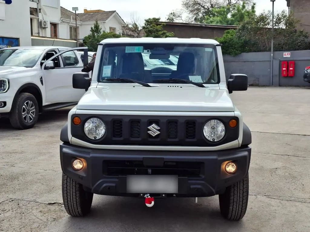 Suzuki Jimny Gl Winche Mt 4x4 Precio+ Iva año 2026