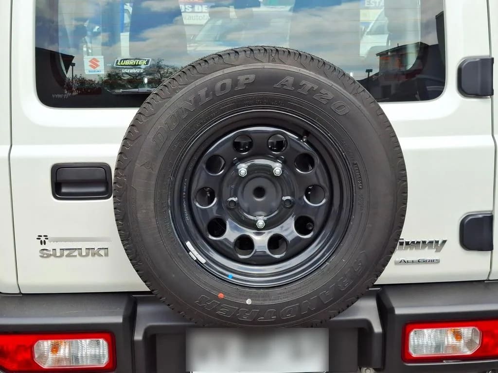 Suzuki Jimny Gl Winche Mt 4x4 Precio+ Iva año 2026
