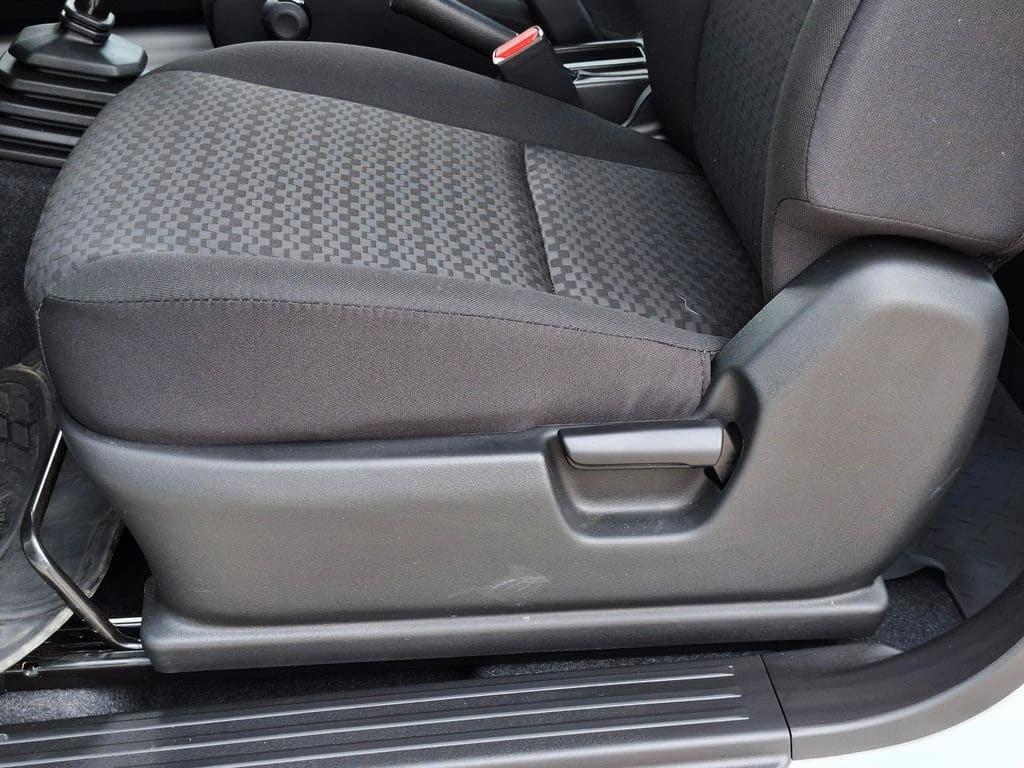 Suzuki Jimny Gl Winche Mt 4x4 Precio+ Iva año 2026