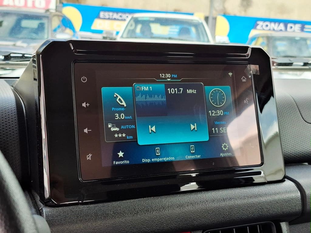 Suzuki Jimny Gl Winche Mt 4x4 Precio+ Iva año 2026