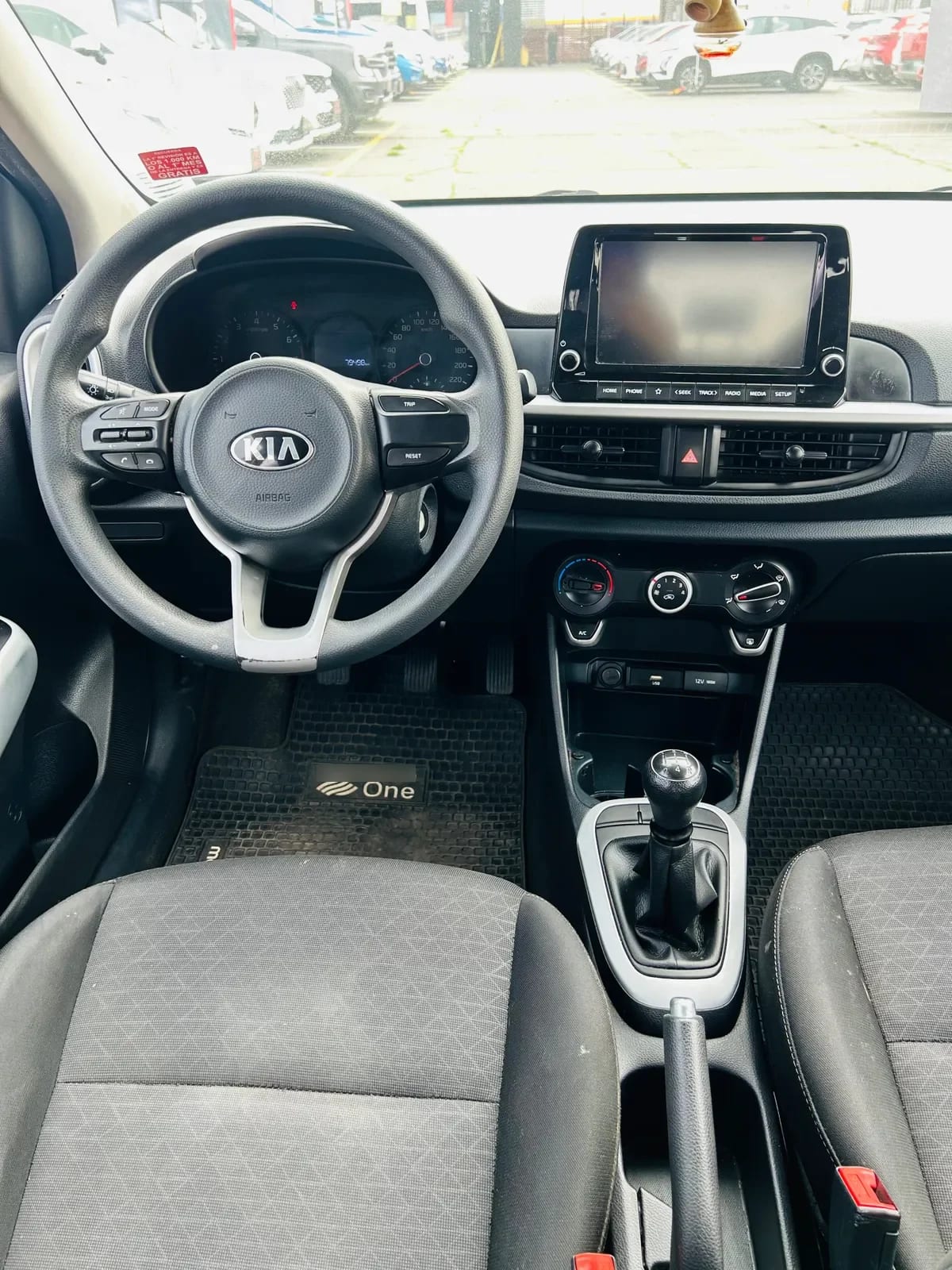 KIA MOTORS MORNING 1.2 Ex Abs Ac Mt año 2021