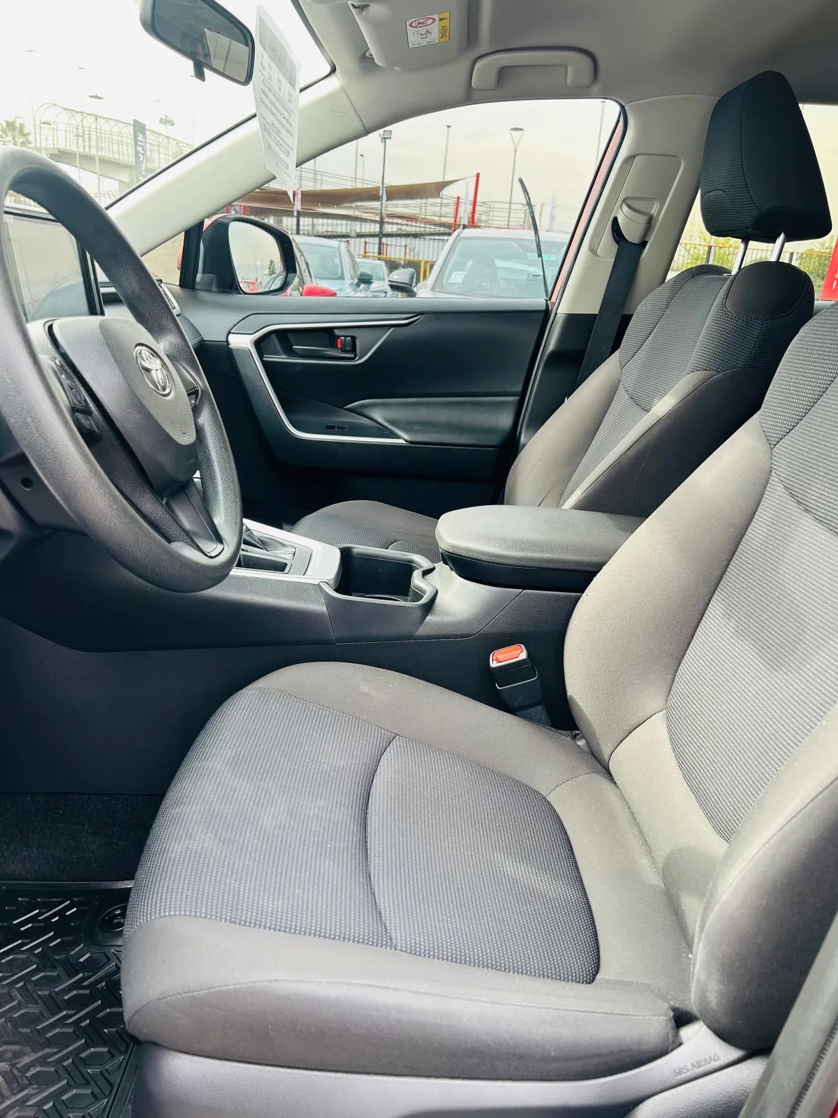 TOYOTA RAV4 2.0 Le At año 2022