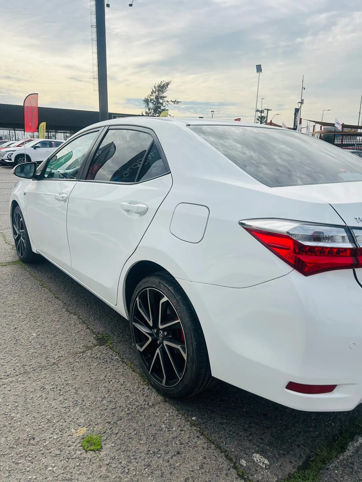 TOYOTA COROLLA 1.8 Gli Cvt 172vg1 At año 2019