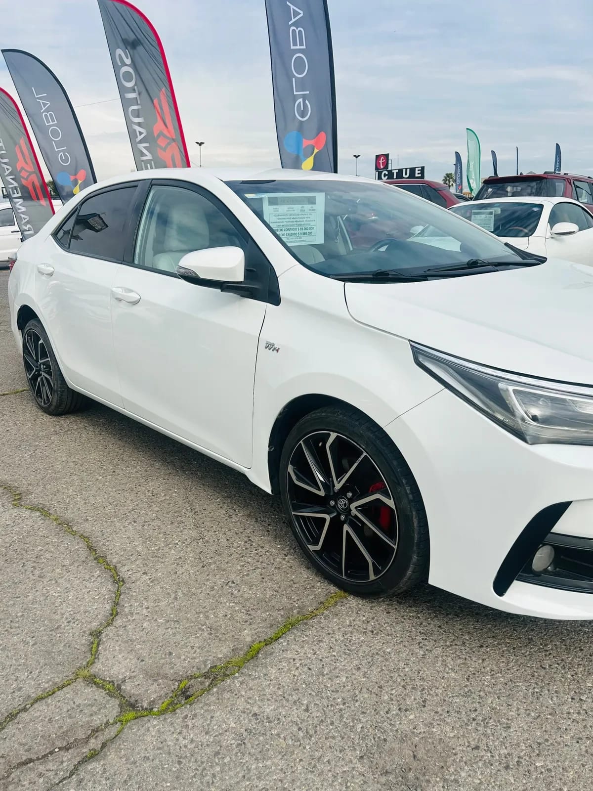 TOYOTA COROLLA 1.8 Gli Cvt 172vg1 At año 2019