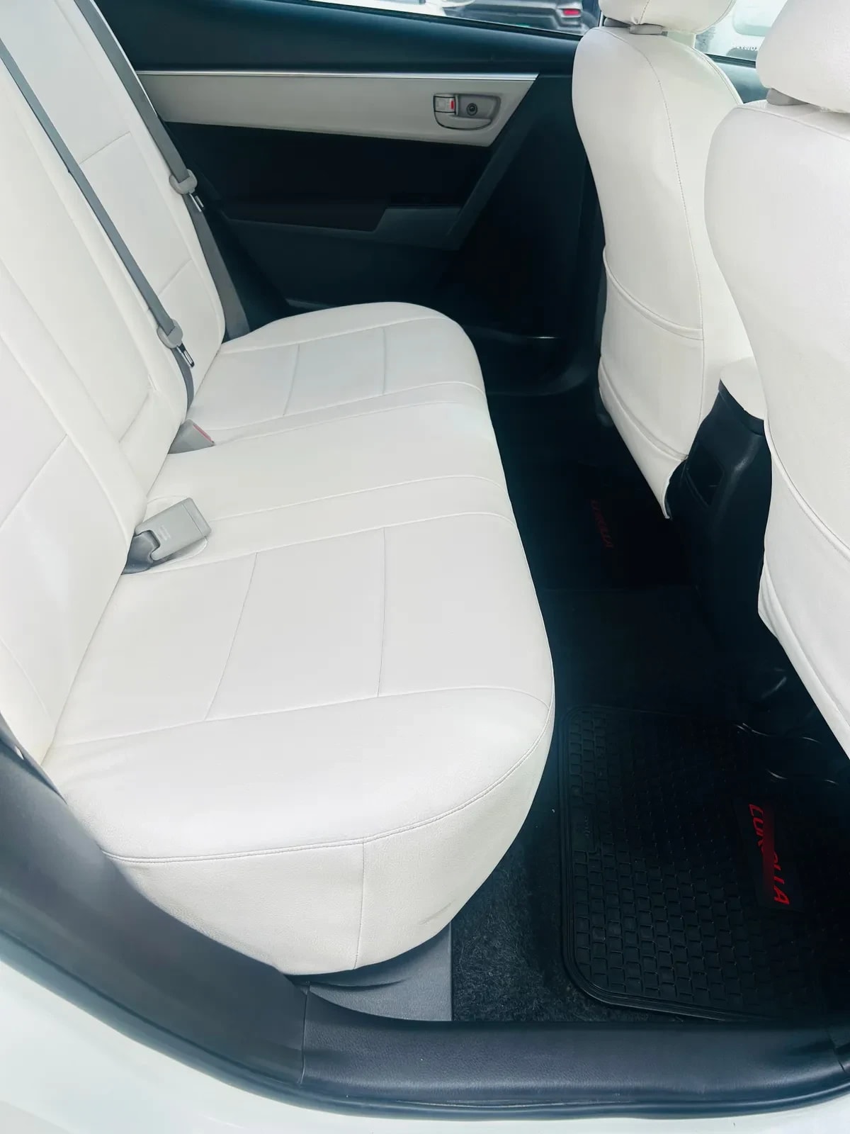 TOYOTA COROLLA 1.8 Gli Cvt 172vg1 At año 2019