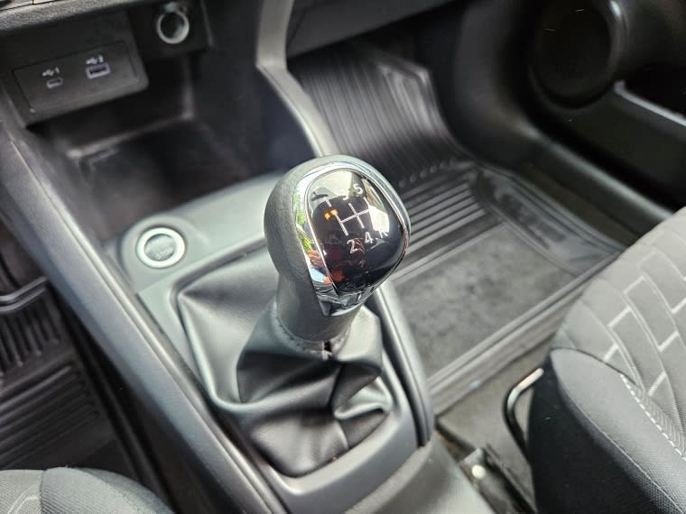 Nissan Kicks 1.6 Advance Mt año 2024