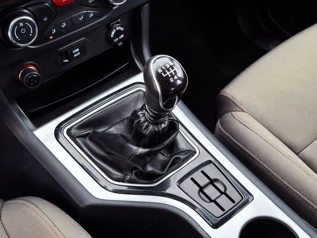 ZX Auto Terralord 2.5 Dlx Mt 4x2 año 2023
