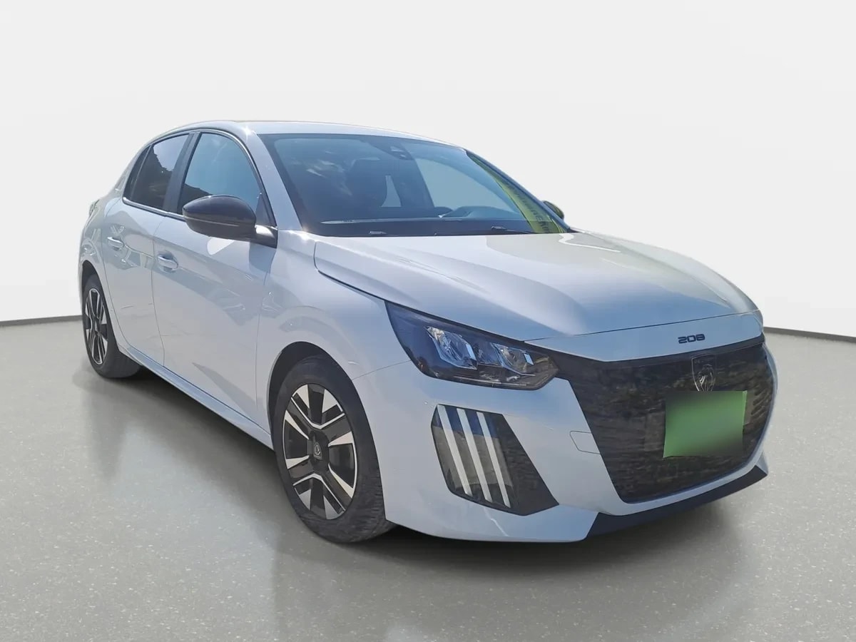 Peugeot 208 1.2 Puretech Allure Pack 100 4x2 Mt 5p año 2024
