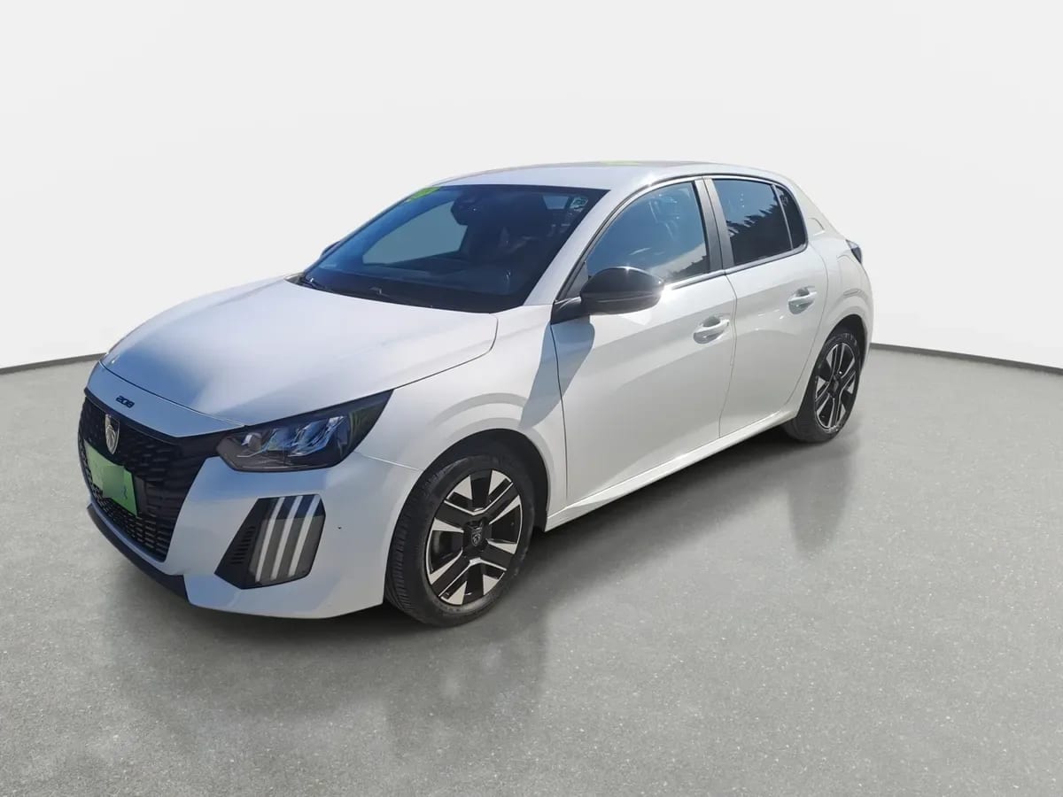 Peugeot 208 1.2 Puretech Allure Pack 100 4x2 Mt 5p año 2024