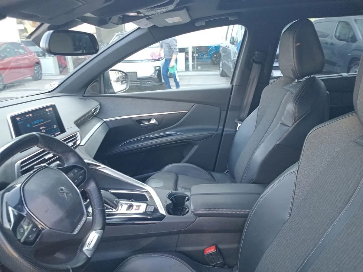 Peugeot 5008 1.6 Gt-Line Puretech 4x2 180 Eat8 5p año 2020