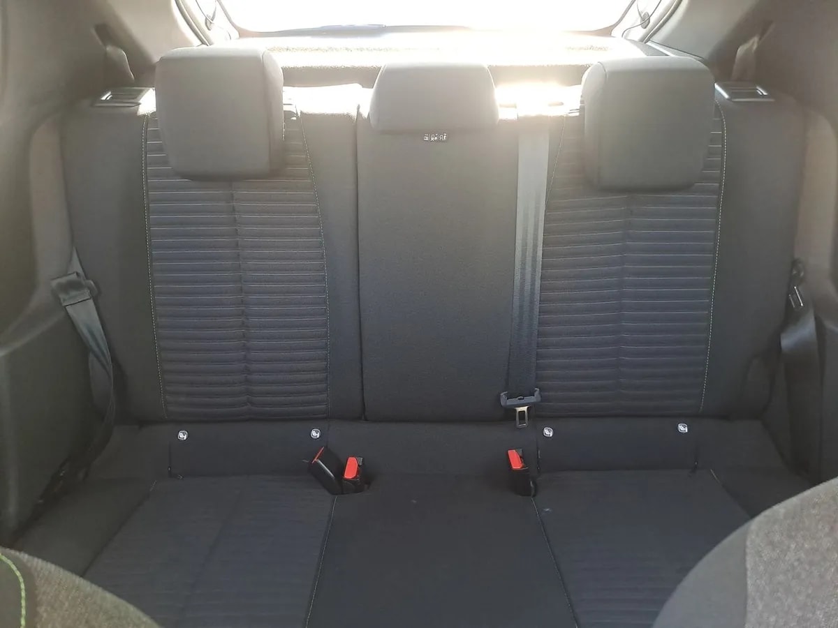 Peugeot 208 1.2 Puretech Allure Pack 100 4x2 Mt 5p año 2024