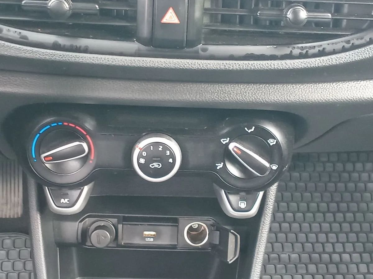 Kia Morning 1.2 Ex 4x2 Hb Abs Ac 5mt 5p año 2023