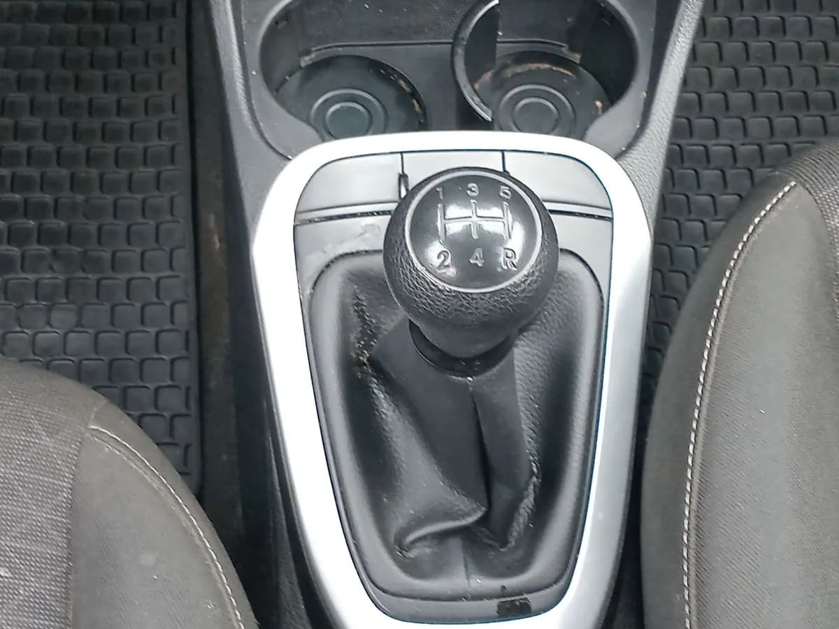 Kia Morning 1.2 Ex 4x2 Hb Abs Ac 5mt 5p año 2023