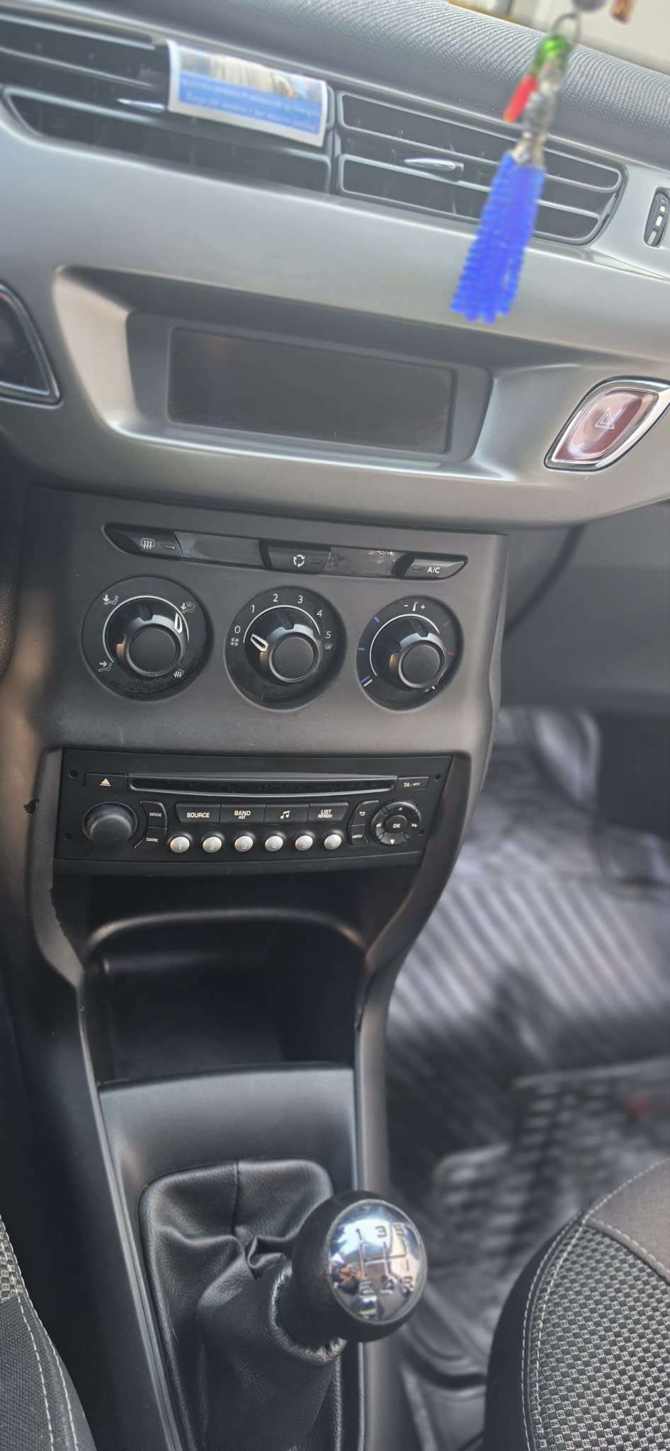 CITROEN C-3 1.2 Vti Attraction Mt año 2015