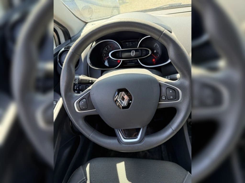 Renault Clio 1.2 Expression año 2017