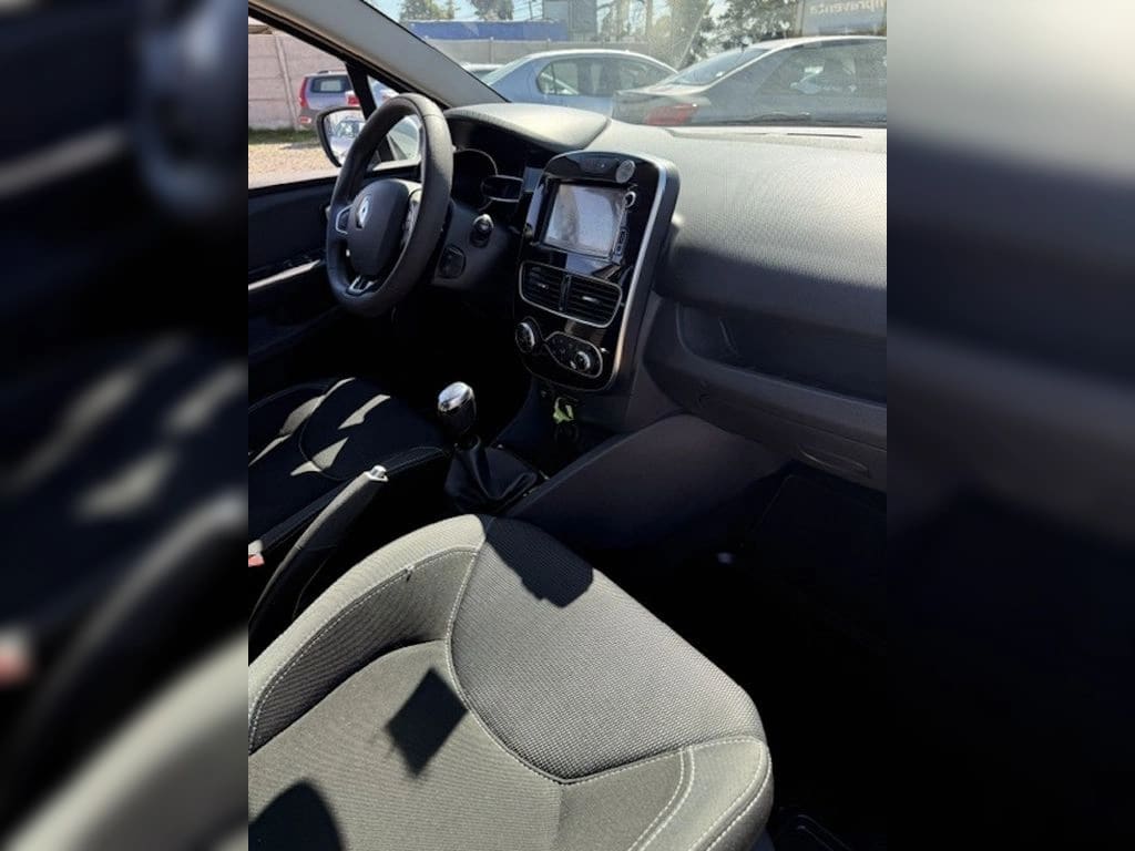Renault Clio 1.2 Expression año 2017