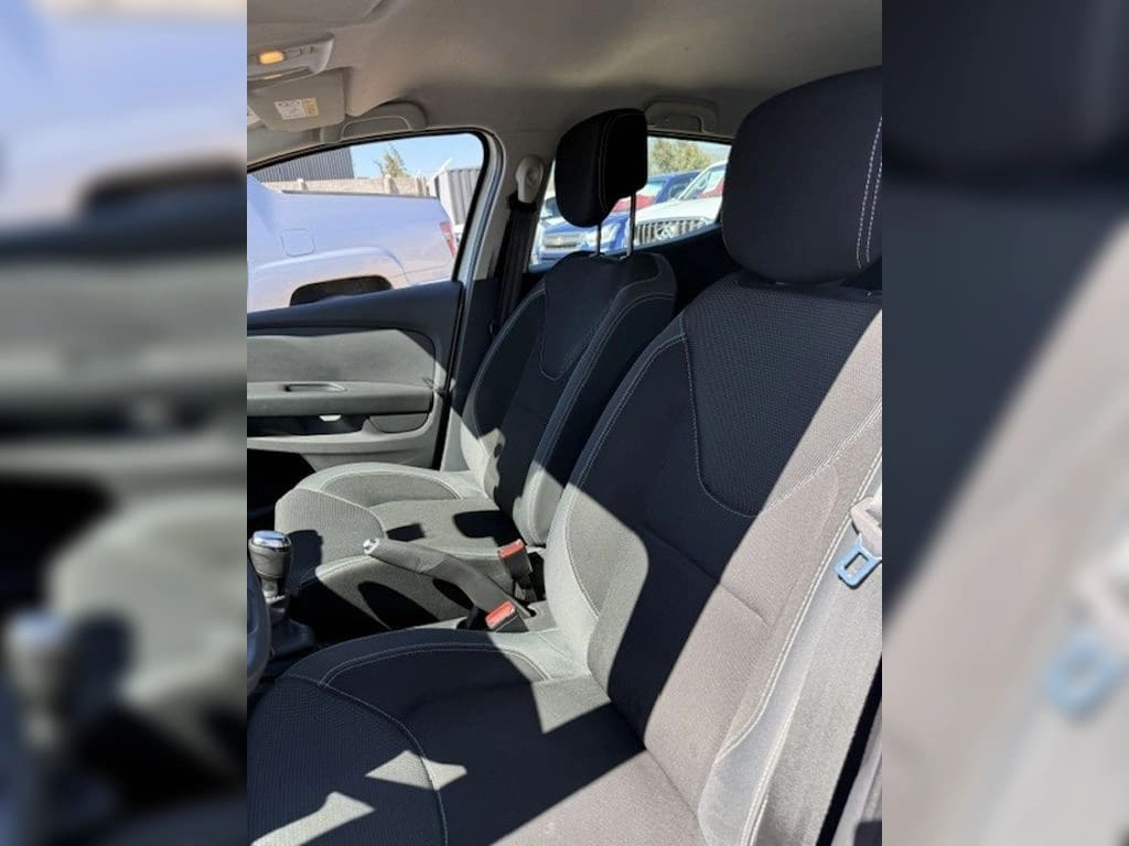 Renault Clio 1.2 Expression año 2017