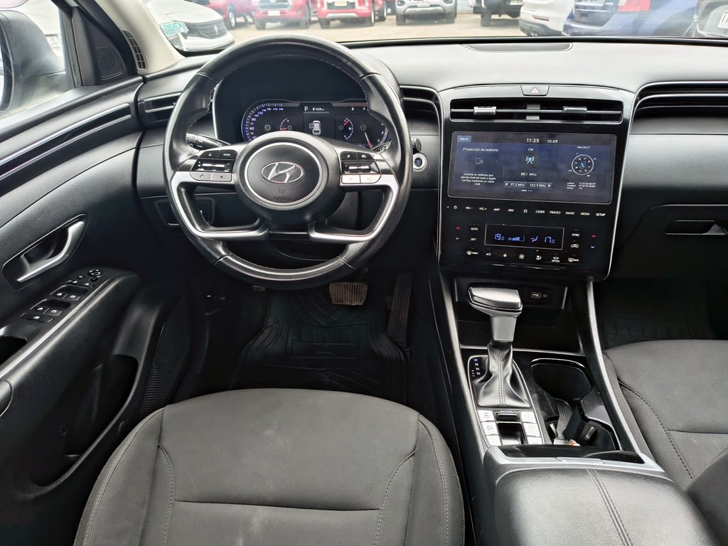 Hyundai Tucson 2.0 Gasolina 4x4 T/a año 2024