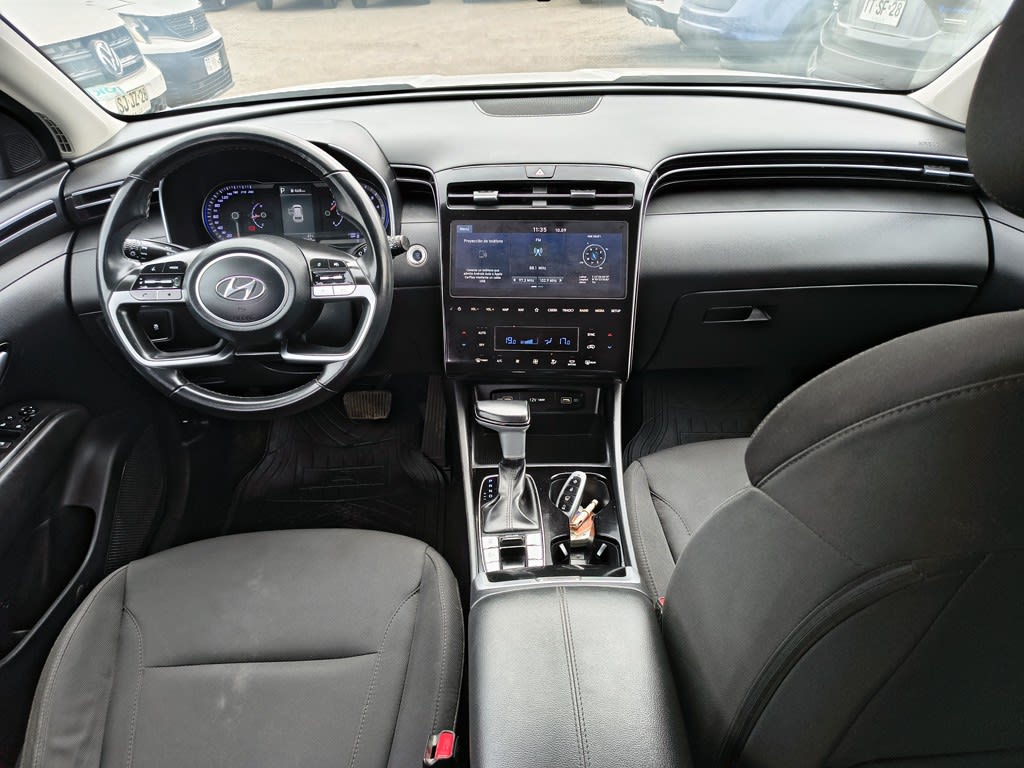 Hyundai Tucson 2.0 Gasolina 4x4 T/a año 2024