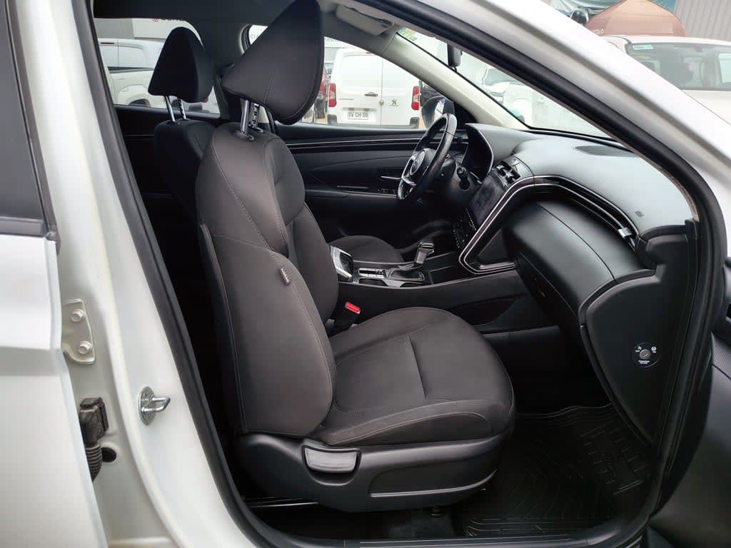 Hyundai Tucson 2.0 Gasolina 4x4 T/a año 2024