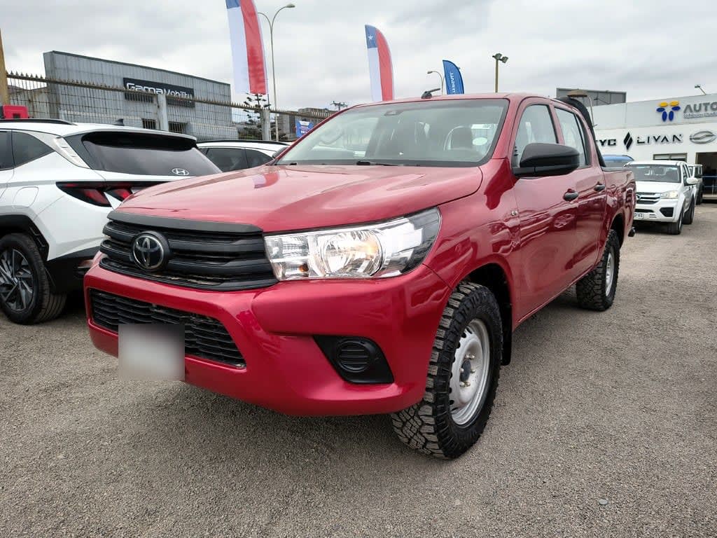 Toyota Hilux Tss 2.4 Diesel 4x4 T/m año 2023