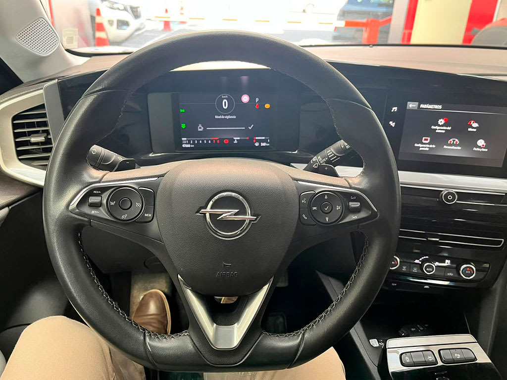 Opel Mokka 1.2t Elegance año 2023