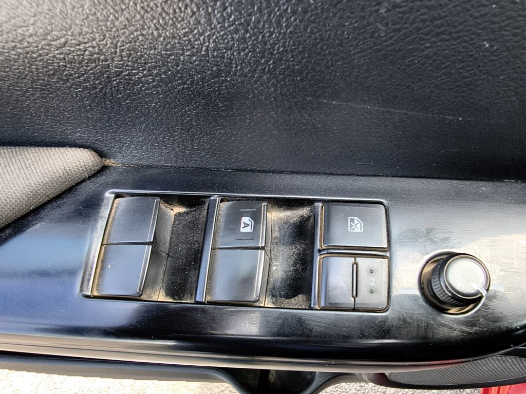 Toyota Hilux 2.8 Sr Diesel 4x4 T/m año 2023