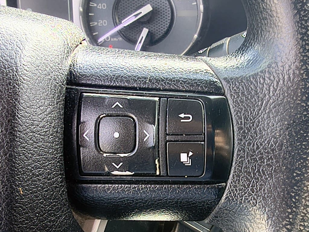 Toyota Hilux 2.8 Sr Diesel 4x4 T/m año 2023