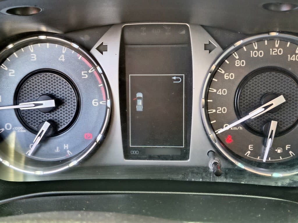 Toyota Hilux 2.4 Diesel 4x2 T/m año 2023