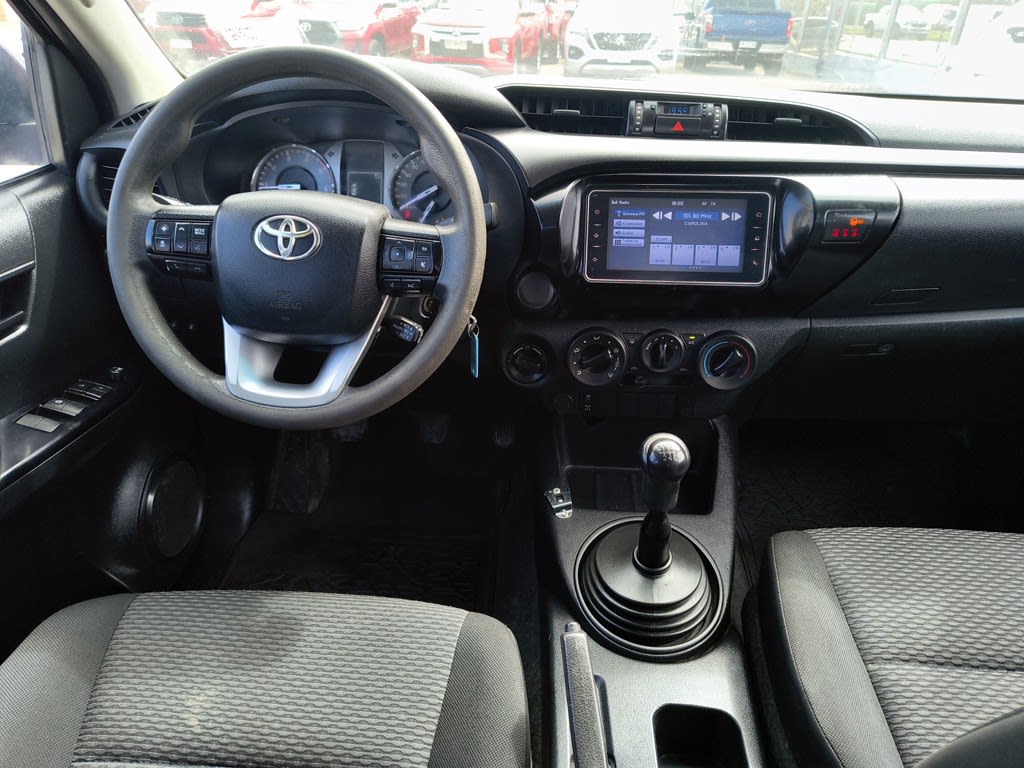 Toyota Hilux Tss 2.4 Diesel 4x4 T/m año 2023