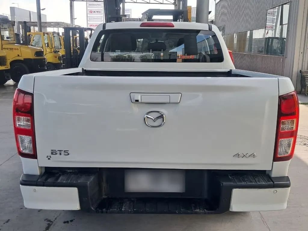 Mazda Bt-50 3.0 4x4 Mt año 2023