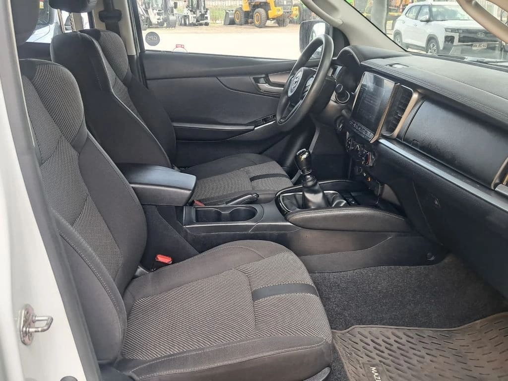 Mazda Bt-50 3.0 4x4 Mt año 2023