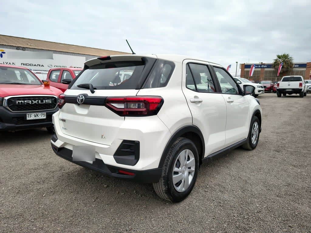 Toyota Raize 1.2 Gasolina 4x2 T/m año 2025