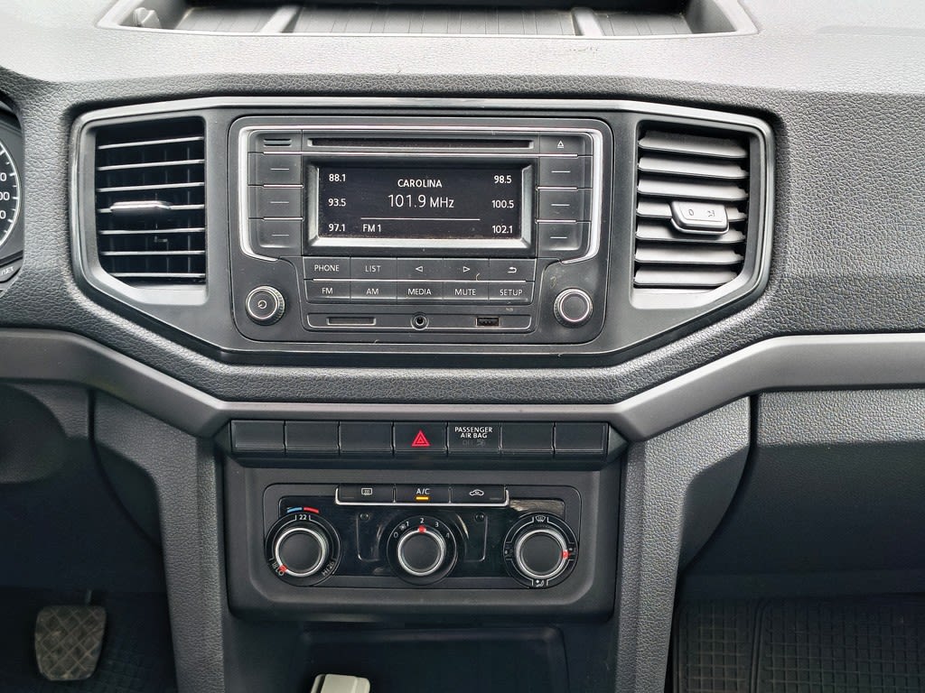Volkswagen Amarok 2.0 Diesel 4x2 T/m año 2023