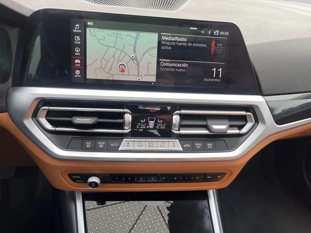 BMW 320d 2.0 I Urban Lci At Diesel año 2022